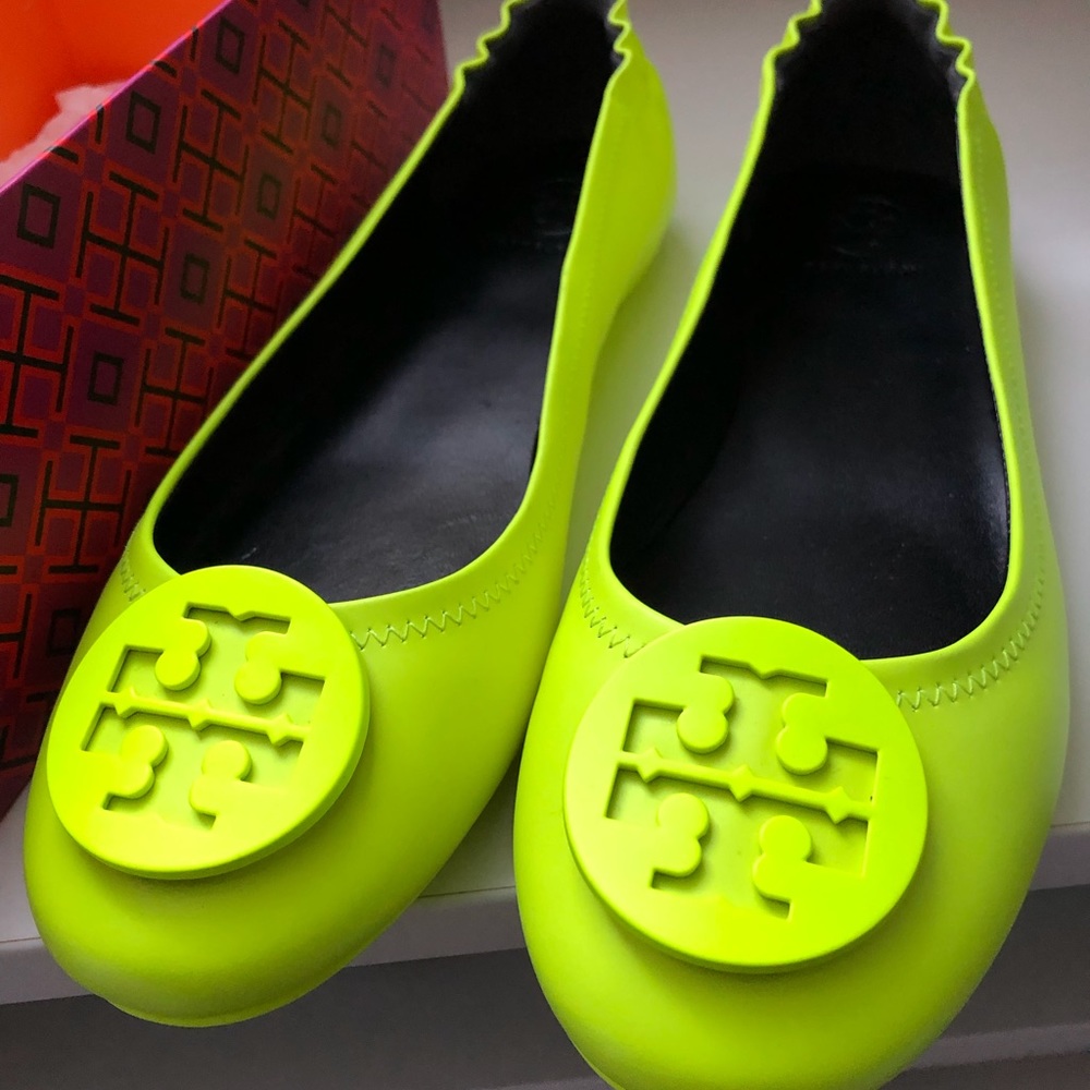 NIB NEVER WORN Tory Burch Travel Ballet Flats 8.5